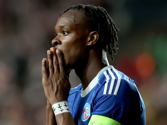 Nottingham Forest verslaat Aston Villa in halve finale Europa League dankzij strafschop Wood — image 6