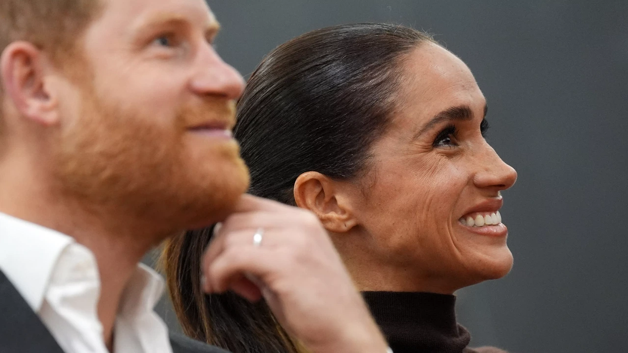 Harry en Meghan terug in VK: vragen over quasi-koninklijk leven en staatsbeveiliging Harry en Meghan terug in VK: vragen over quasi-koninklijk leven en staatsbeveiliging