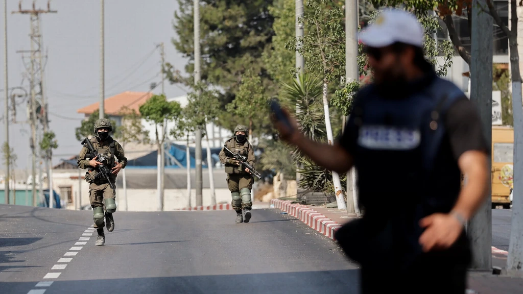 Inwoners Hebron: 'Zelfs thuis ben je bang dat Israëlische militairen binnenvallen'