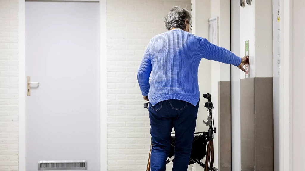 Ouderen in verpleeghuizen moeten vaak kort na aankomst weer verhuizen