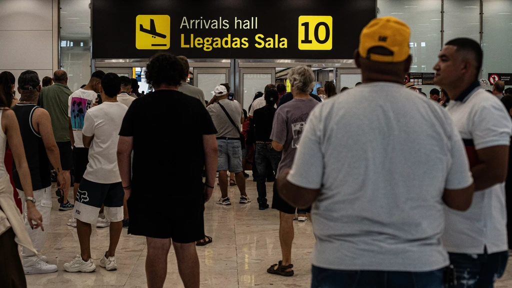 Foto: Spanje en Italië verlengen grenscontroles over en weer met vijftien dagen