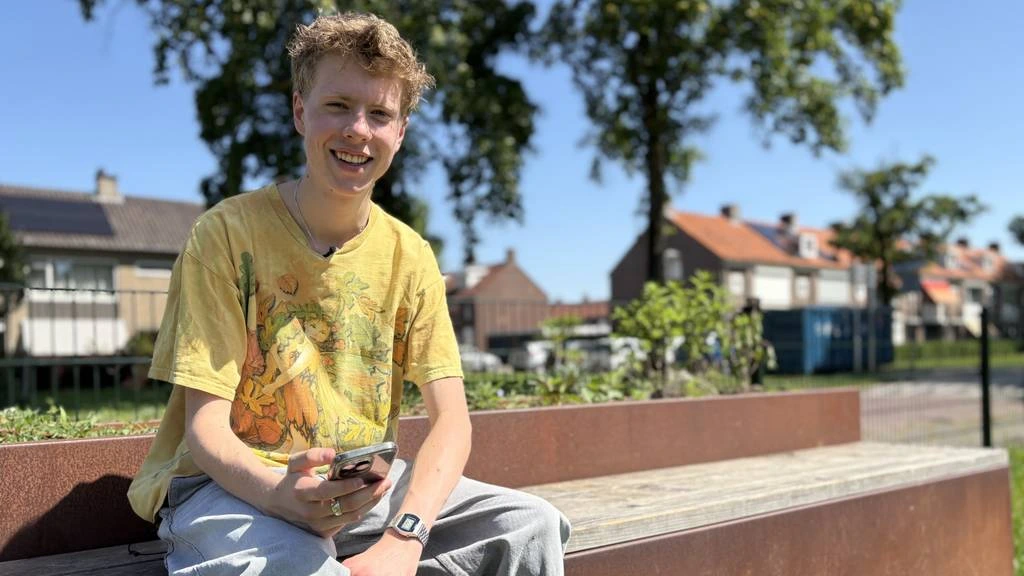 Petitie tegen rokende influencers op sociale media al duizenden keren ondertekend Petitie tegen rokende influencers op sociale media al duizenden keren ondertekend