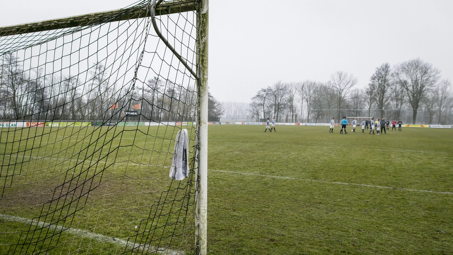 Voetbalclubs vormen afgeschermde competities vanwege agressie op de velden
