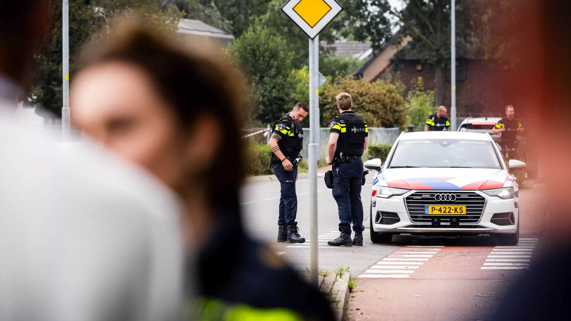 Overasselt opgeschrikt door gewelddadig schietincident, veel nog onduidelijk