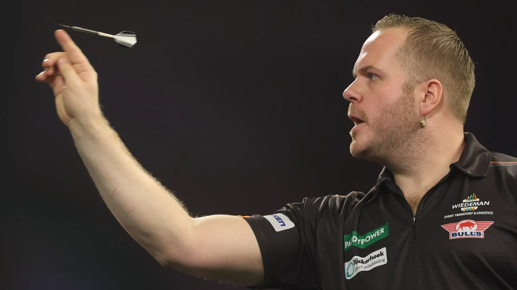Van Duijvenbode naar tweede ronde bij World Series Finals, Doets uitgeschakeld
