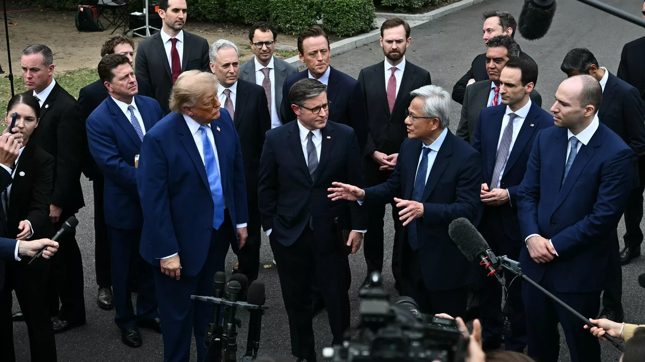 Trump slaat zorgen in de wind: AI-bedrijven gaan toezicht houden op zichzelf Trump slaat zorgen in de wind: AI-bedrijven gaan toezicht houden op zichzelf