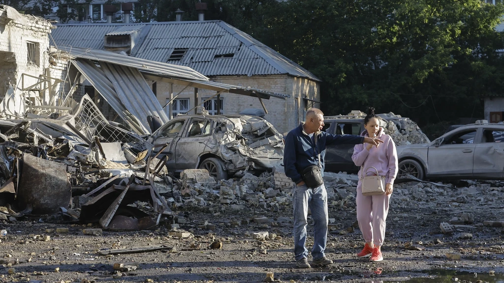 Foto: Oekraïne meldt vijftien doden bij aanval op Kyiv, morgen dag van rouw