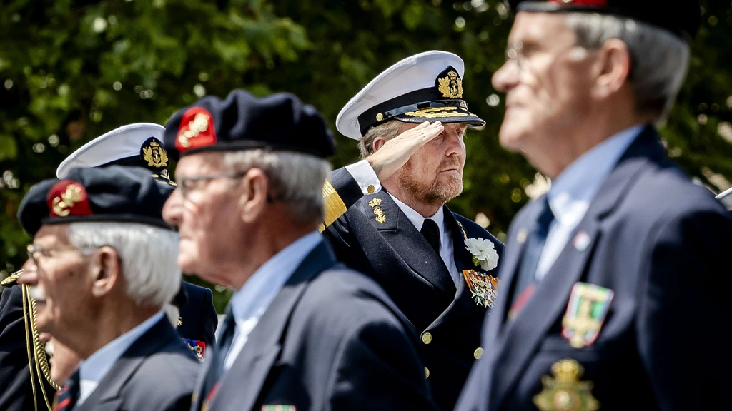 Dit was het defilé tijdens Nederlandse Veteranendag