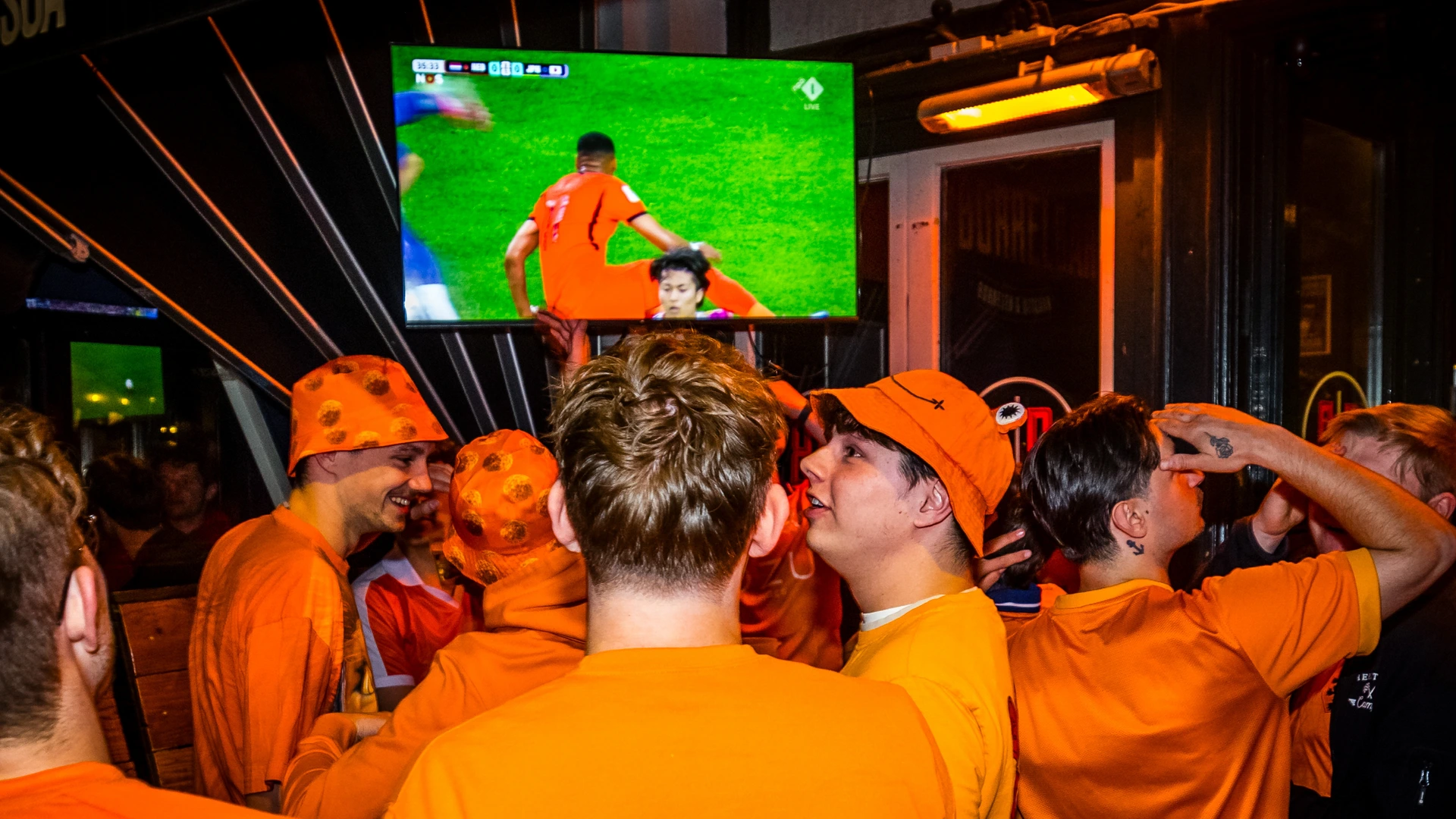 Juichvertraging? Zo voorkom je dat je buren de WK-doelpunten eerder zien