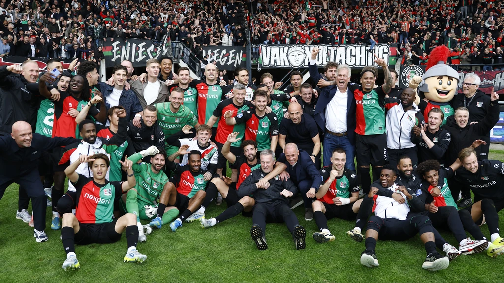 Ronald Koeman Jr. Becomes Telstar Hero After Scoring Crucial Goal