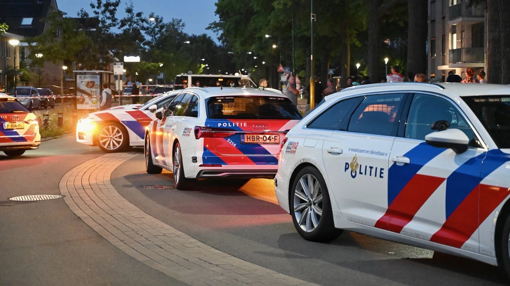 Woningen Bilthoven ontruimd om mogelijk gevaarlijke stoffen in auto, twee aanhoudingen