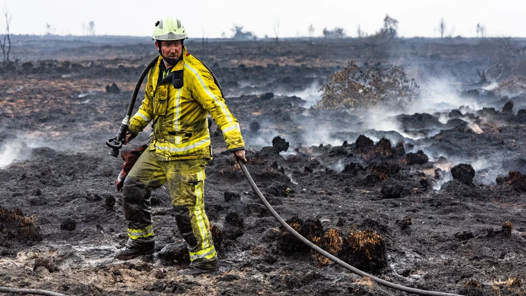 Natuurbrand Belgische Hoge Venen grotendeels onder controle, mede dankzij regen