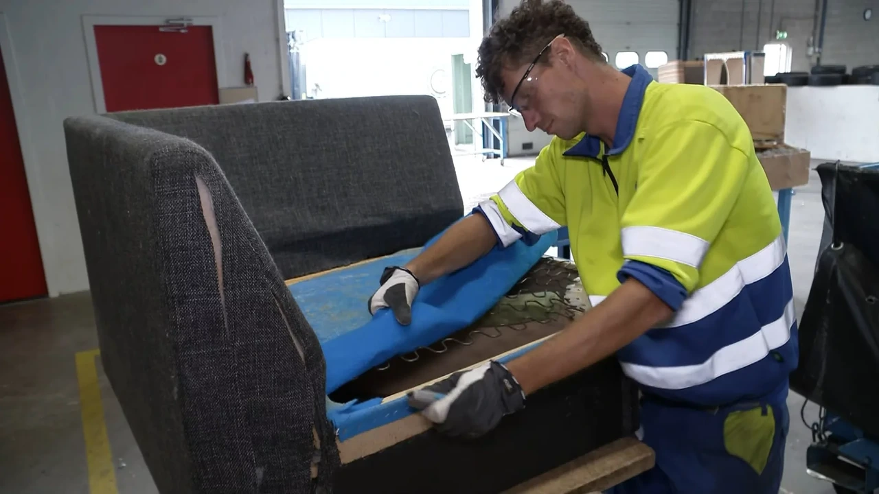 Dutch Furniture Manufacturers Face Mandatory Recycling Responsibility