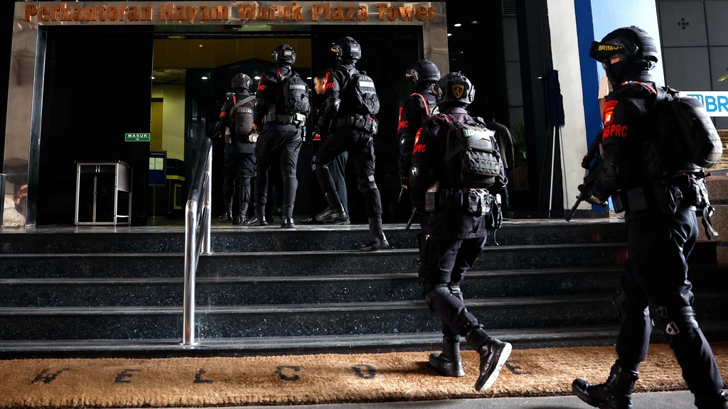 Foto: Goksyndicaat opgerold in kantoorgebouw Jakarta: ruim 300 arrestaties