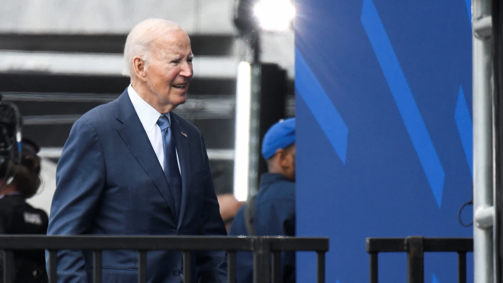 Oud-president Biden haalt in toespraak uit naar Trump: 'Wow, wat een loser'