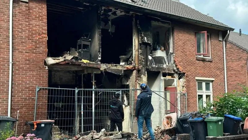 Heel woonblok in Huizen wordt gesloopt na explosie met dodelijke afloop