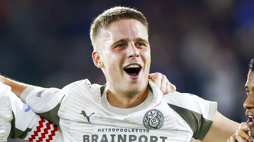Veerman blijft bij PSV, geen transfer naar Turkije: 'Willen ...