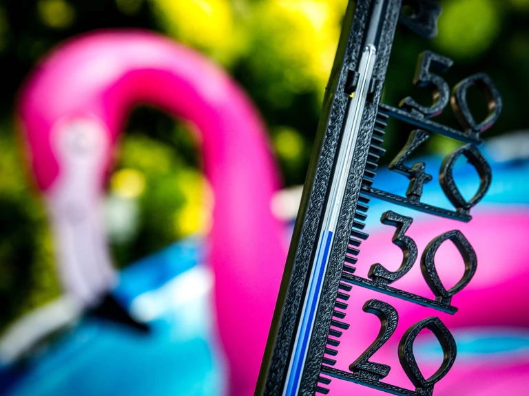 Code Rood Knmi Hitte Vanaf middernacht code rood in acht provincies wegens hitte: 'Zoek ...