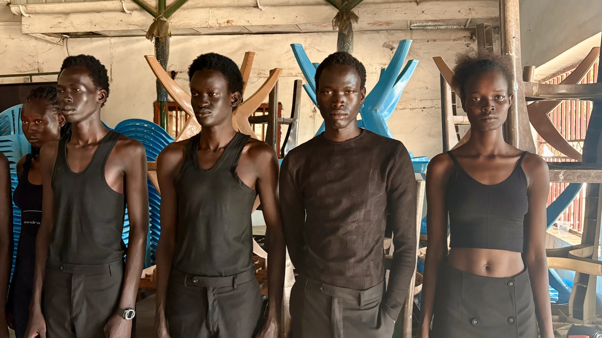 Zuid-Sudanese modellen dromen van Europa, maar stranden bij de grens