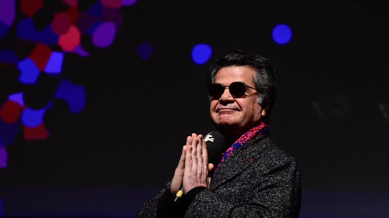 Nieuwe celstraf voor Iraanse filmmaker en dissident Jafar Panahi Nieuwe celstraf voor Iraanse filmmaker en dissident Jafar Panahi