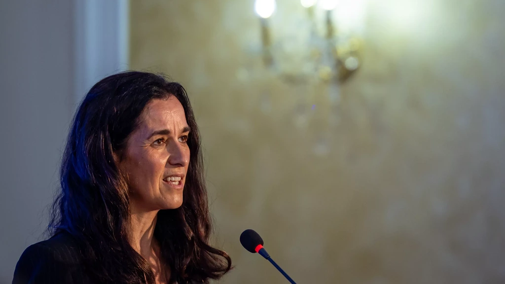 Hongarije zet tien Russische diplomaten uit, wil wel in gesprek blijven