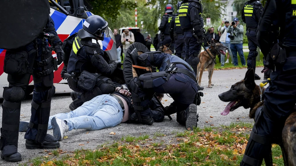 Alle verdachten van geweld op Malieveld weer vrij Alle verdachten van geweld op Malieveld weer vrij