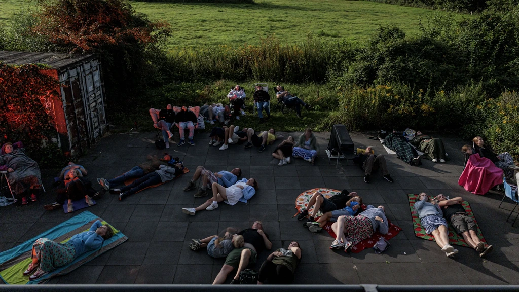 Na de zonsverduistering volgde een heldere nacht vol vallende sterren