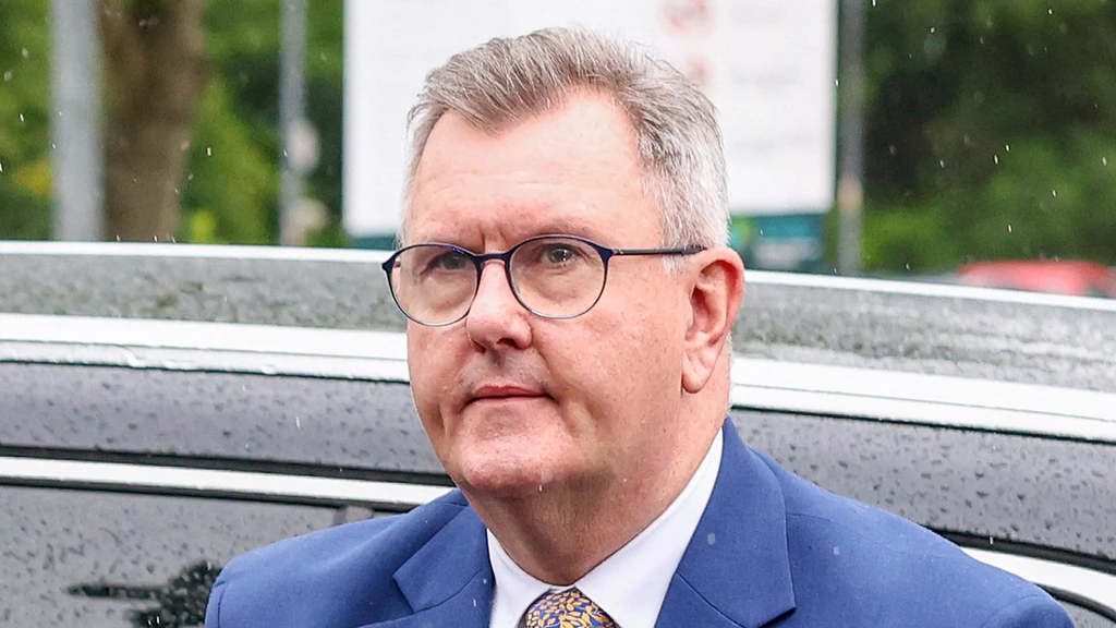 Foto: Noord-Ierse oud-politicus verdacht van verkrachten vrouw in Brits Lagerhuis