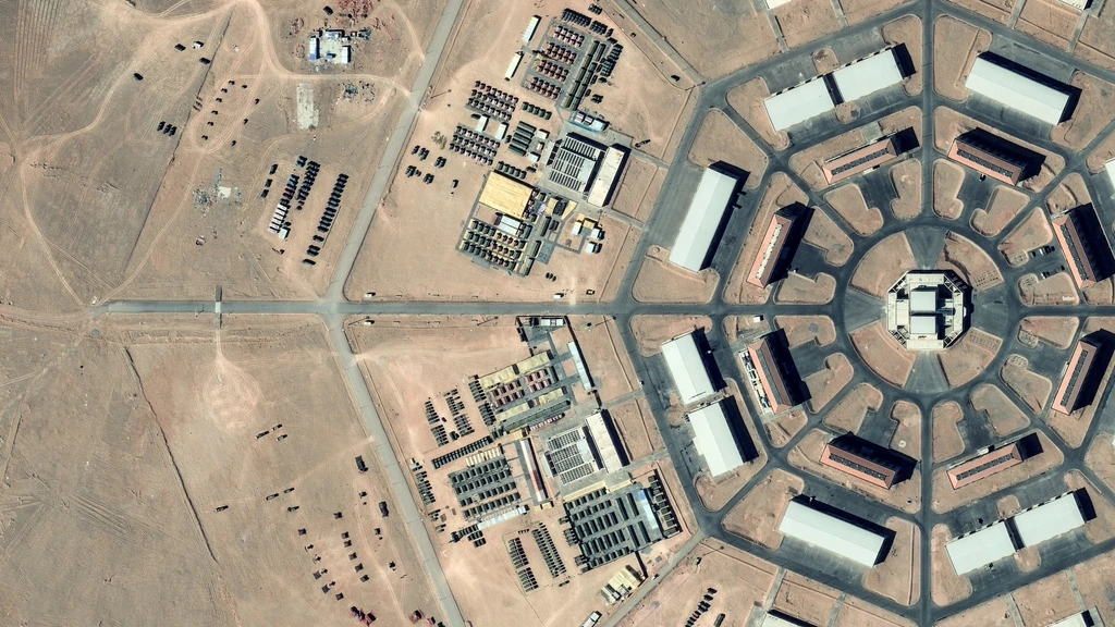 Luchtfoto's onthullen groot kernwapencomplex in China: 'Land wil overlevingszekerheid'