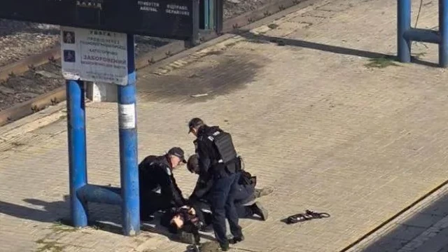 Dertien doden bij Russische luchtaanval op treinperron Dnipro