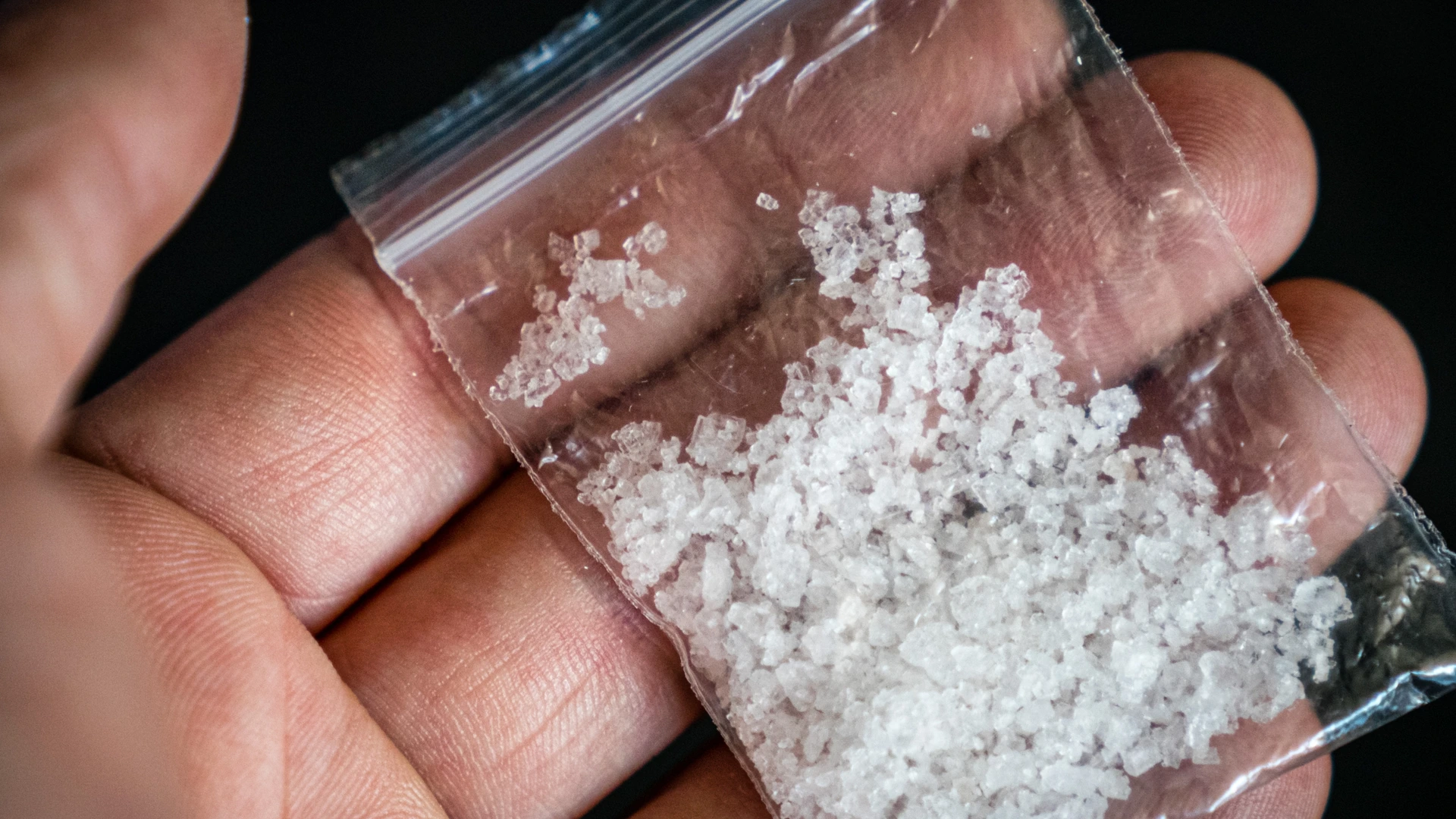 Hoe Indiase designerdrugs in Nederlandse brievenbussen terechtkomen
