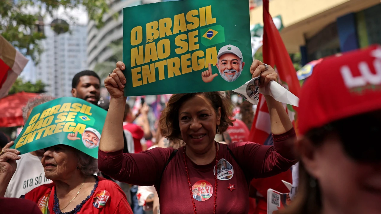 Brazil Holds Presidential Runoff Between Lula and Flávio Bolsonaro