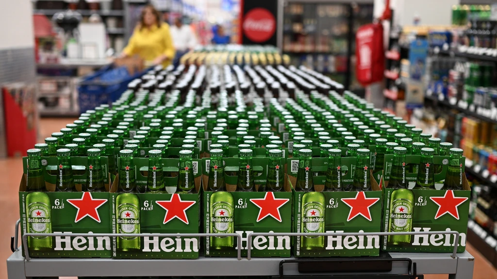 Wereldwijd wordt er weer iets meer Heineken gedronken