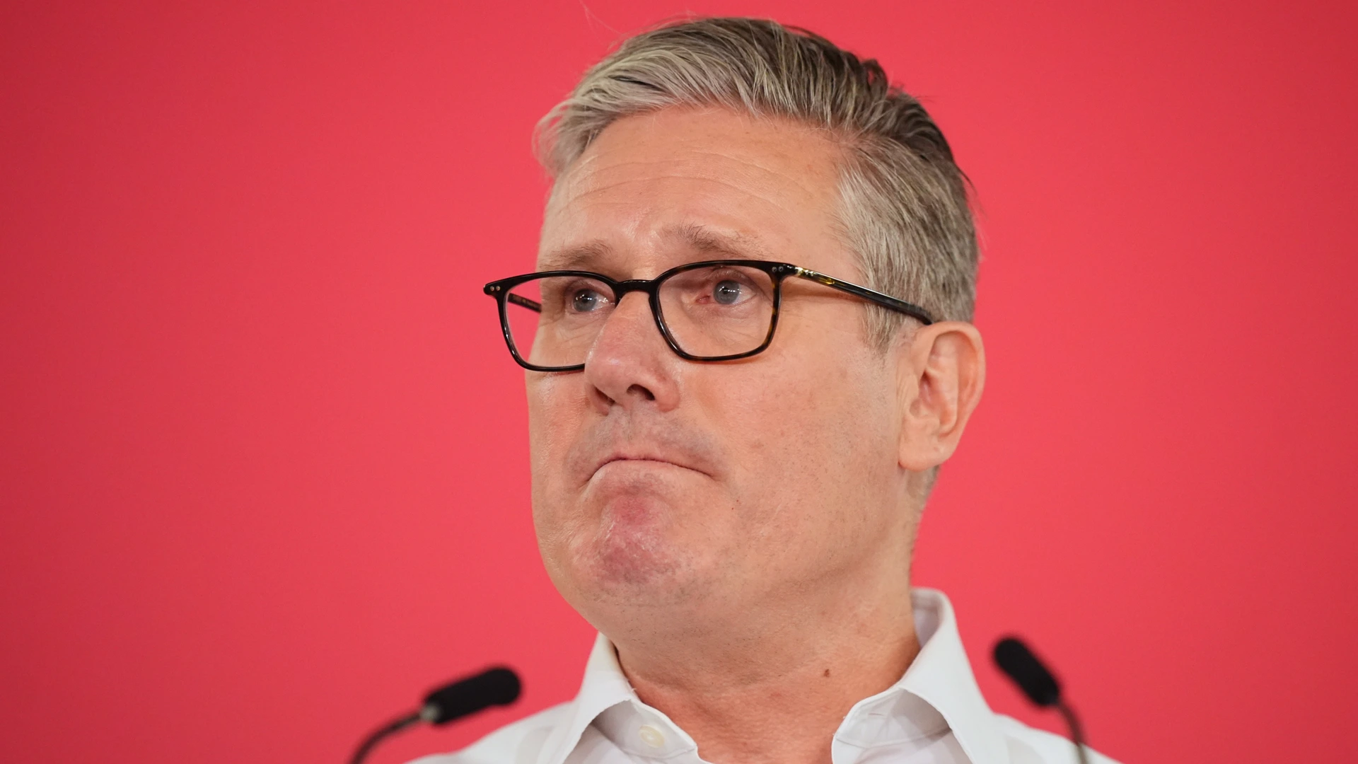 Starmer wankelt steeds meer, 'ministers vragen om tijdpad vertrek'