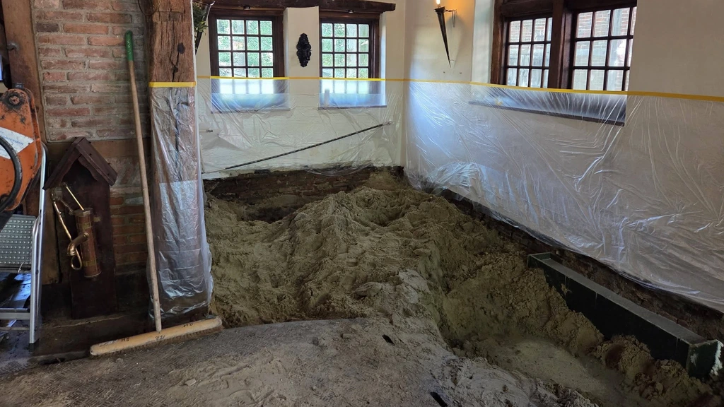 Restauranteigenaar waar bruiloftsfeest in water liep: 'Veertig jaar werk verloren'